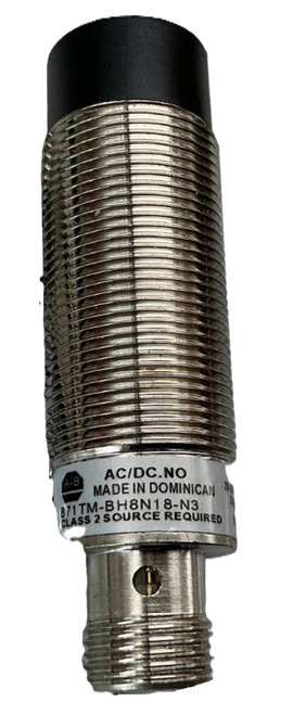 Allen-Bradley 871M-B8HN18-N3, industrial sensor with metal construction and threaded connection for automation and control systems.