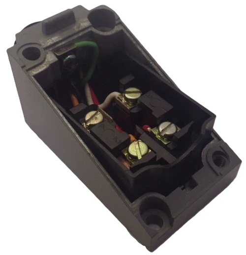 Allen-Bradley 802T-X7J1 Oiltight Limit Switch NEMA 4/13 [New]