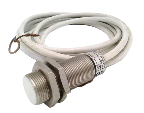 AutomationDirect AK1-A0-1A 18mm Inductive Proximity Sensor [New]
