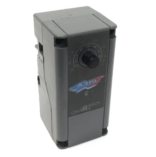 Johnson Controls A319ABC-24-02 Electronic Temp Control [Refurbished]