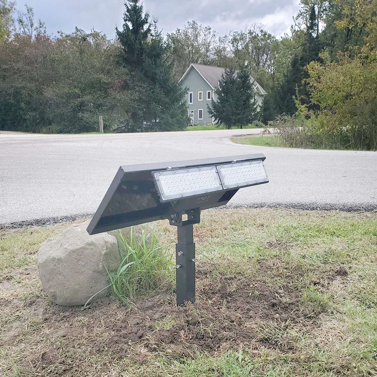 Solar Powered LED Sign Lighting