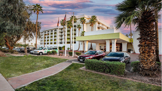 Holiday Inn 1600 S. Country Club Dr, Mesa, AZ 85210 Holiday Inn 1600 S. Country Club Dr, Mesa, AZ 85210