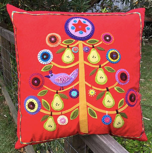 Partridge in a Pear Tree Pattern by Wendy Williams