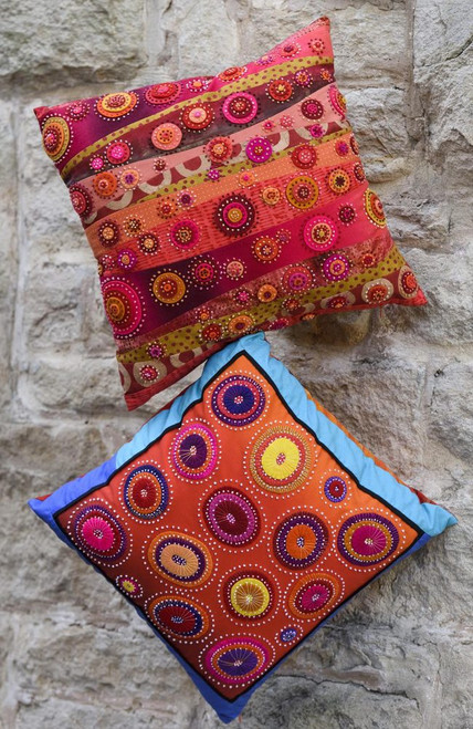 Red Centre Cushions Pattern by Wendy Williams