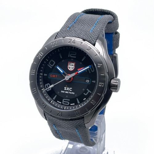 Front Full View Of Luminox 5121.GN Stainless Steel Watch New With Defects Condition Good