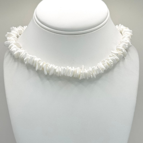White Shell Irregular Chip Necklace