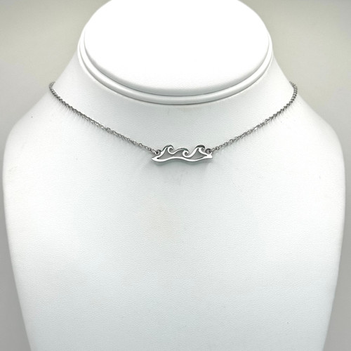 Silver 3 Waves Necklace