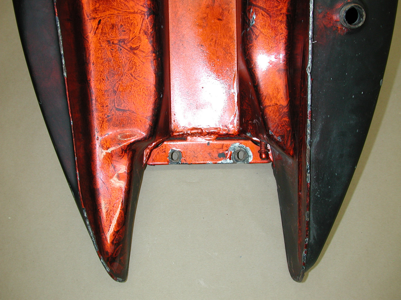 Vintage HARLEY DAVIDSON Touring 1980-1988 FLT  FLHT OEM 61019-83A Fuel Gas Tank