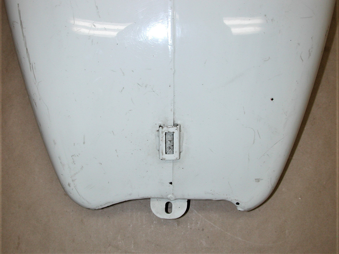 HARLEY DAVIDSON Road King FLHRI 2000-2003 OEM Motorcycle Fuel Gas Tank P/N: 61268-00