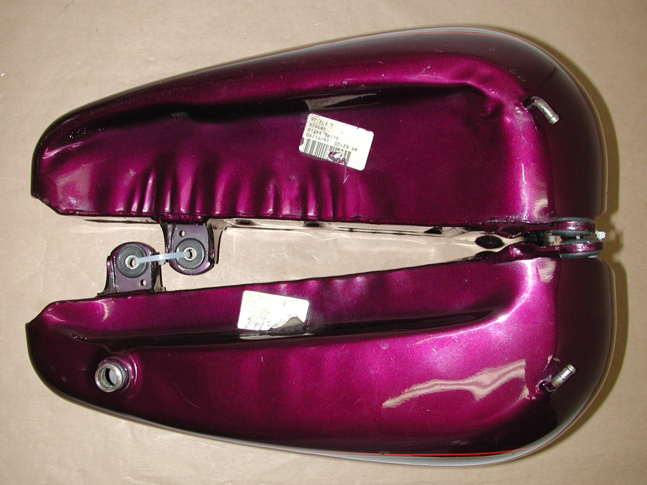 HARLEY DAVIDSON Softail Fat Boy FLSTF 1984-1999 OEM 4.2 Gal Split Fuel Gas Tank