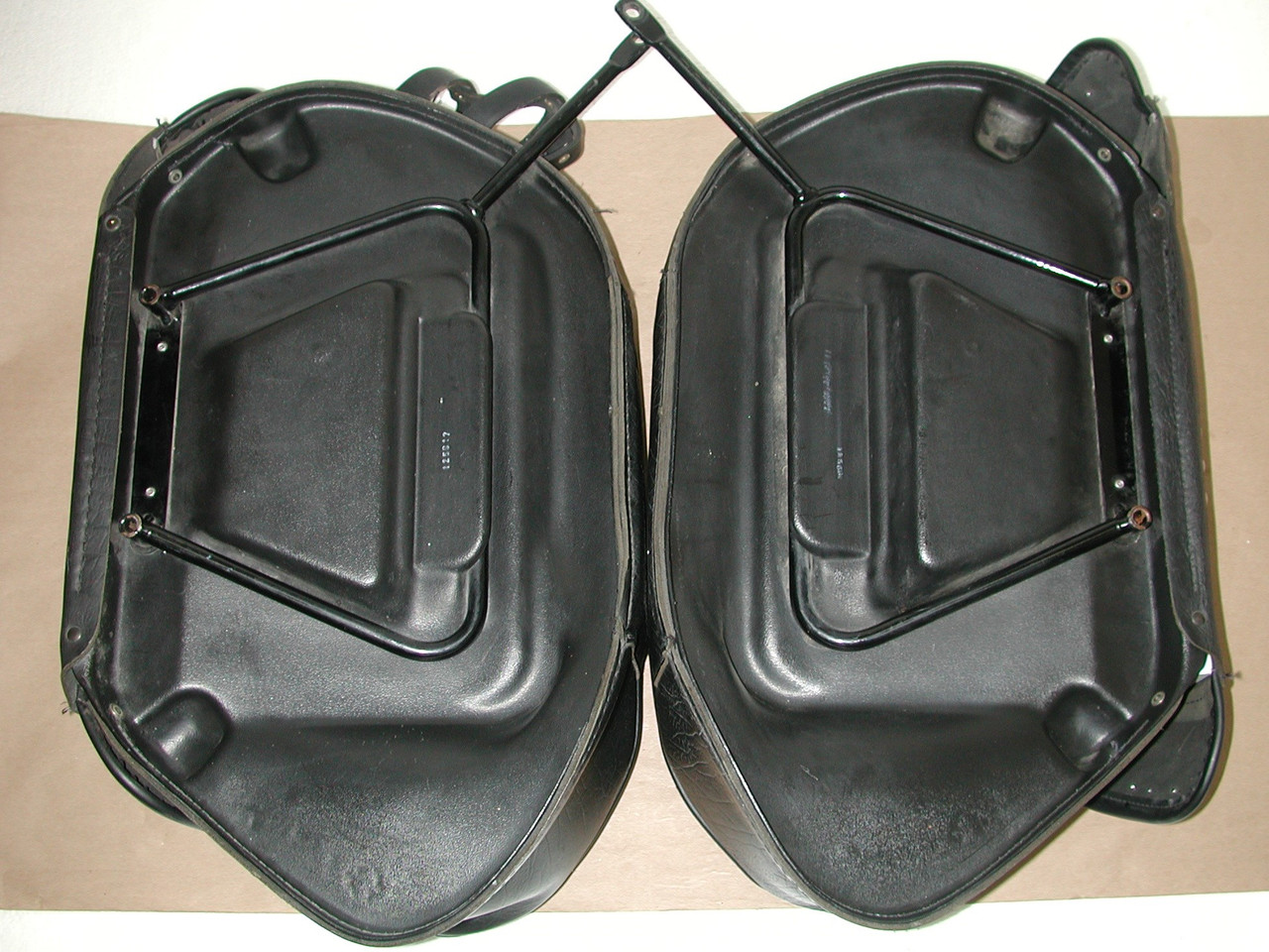 HARLEY DAVIDSON Softail Heritage Classic 2000 -2008 FLSTC OEM Saddlebags