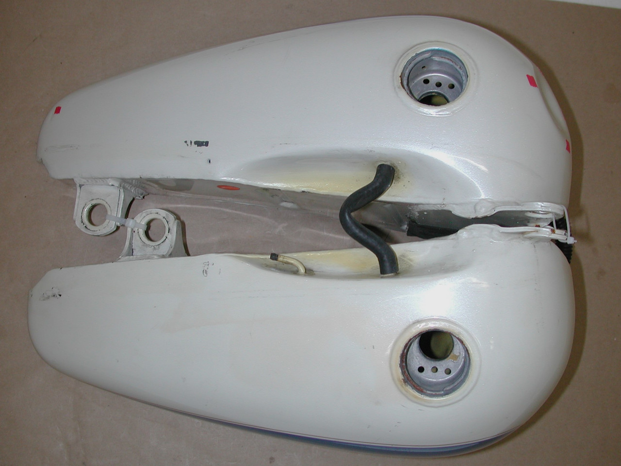 HARLEY DAVIDSON Softail FXSTC Custom Nostalgia OEM 5 Gal Split Fuel Gas Tank