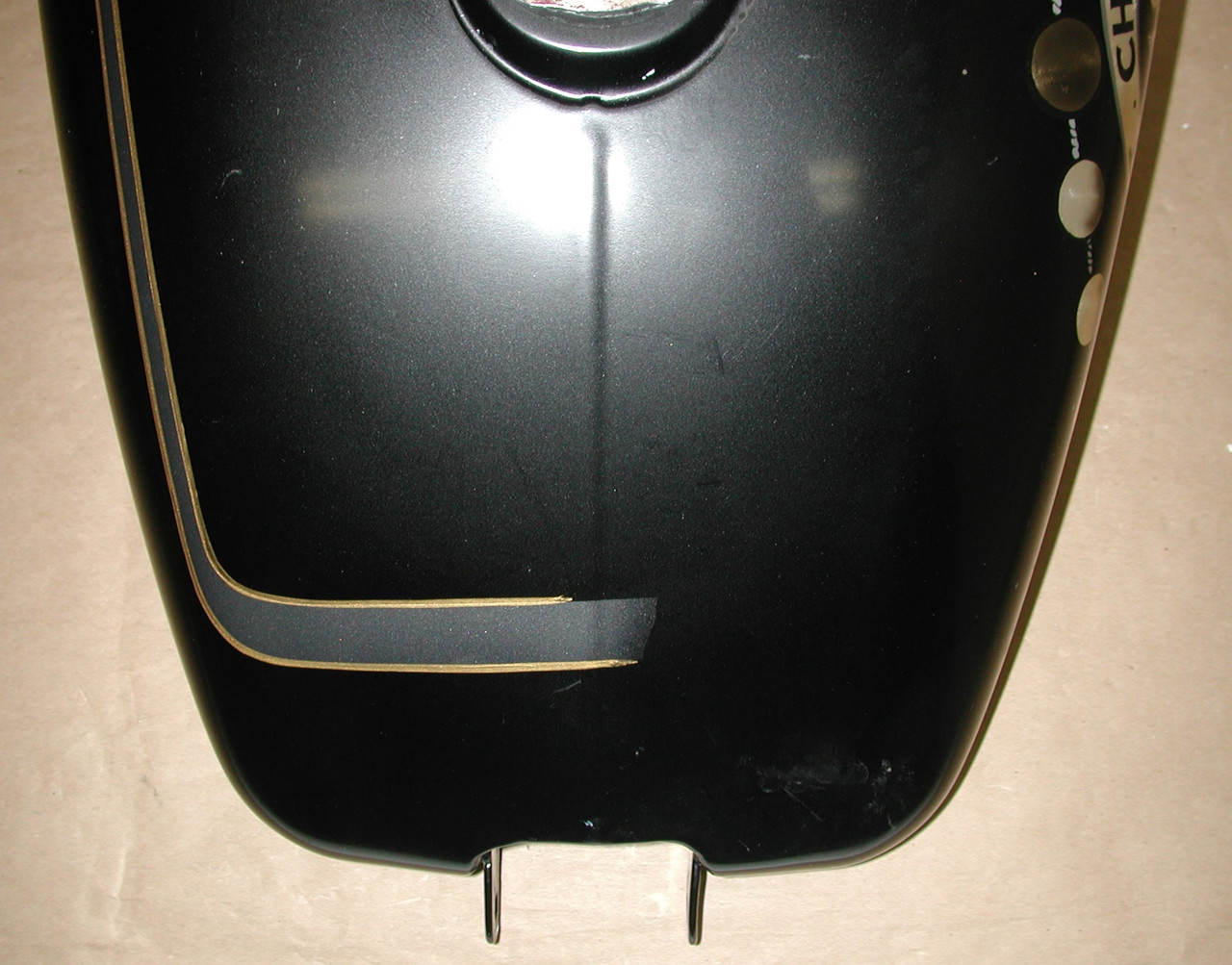 HARLEY DAVIDSON DYNA Super Glide FXD 1997-2003 OEM 61267-97 Fuel Gas Tank