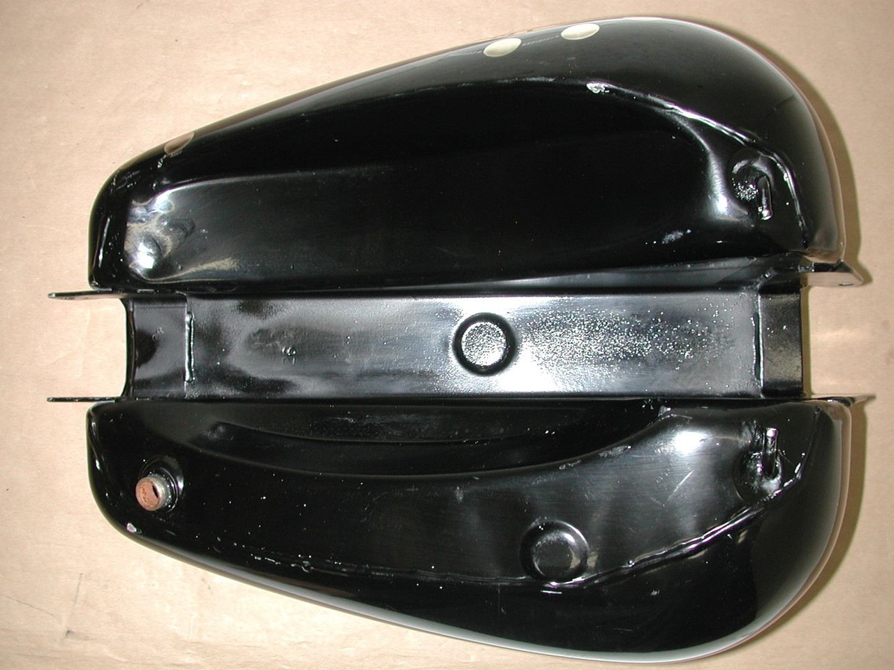 HARLEY DAVIDSON DYNA Super Glide FXD 1997-2003 OEM 61267-97 Fuel Gas Tank