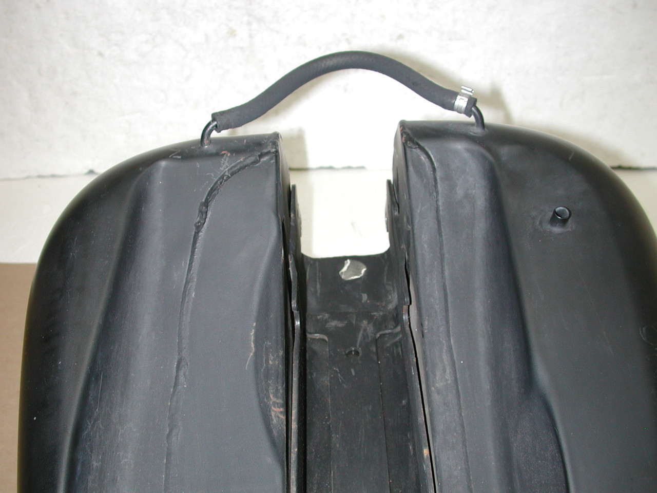 HARLEY DAVIDSON DYNA 09-10 CVO Fat Bob FXDFSE2 OEM 61723-10 Fuel gas Tank