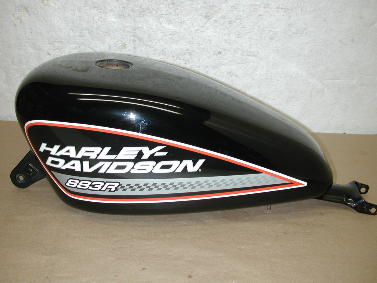 HARLEY DAVIDSON Sportster XL883R 2007+Up EFI OEM Fuel Gas Tank & Fender Set