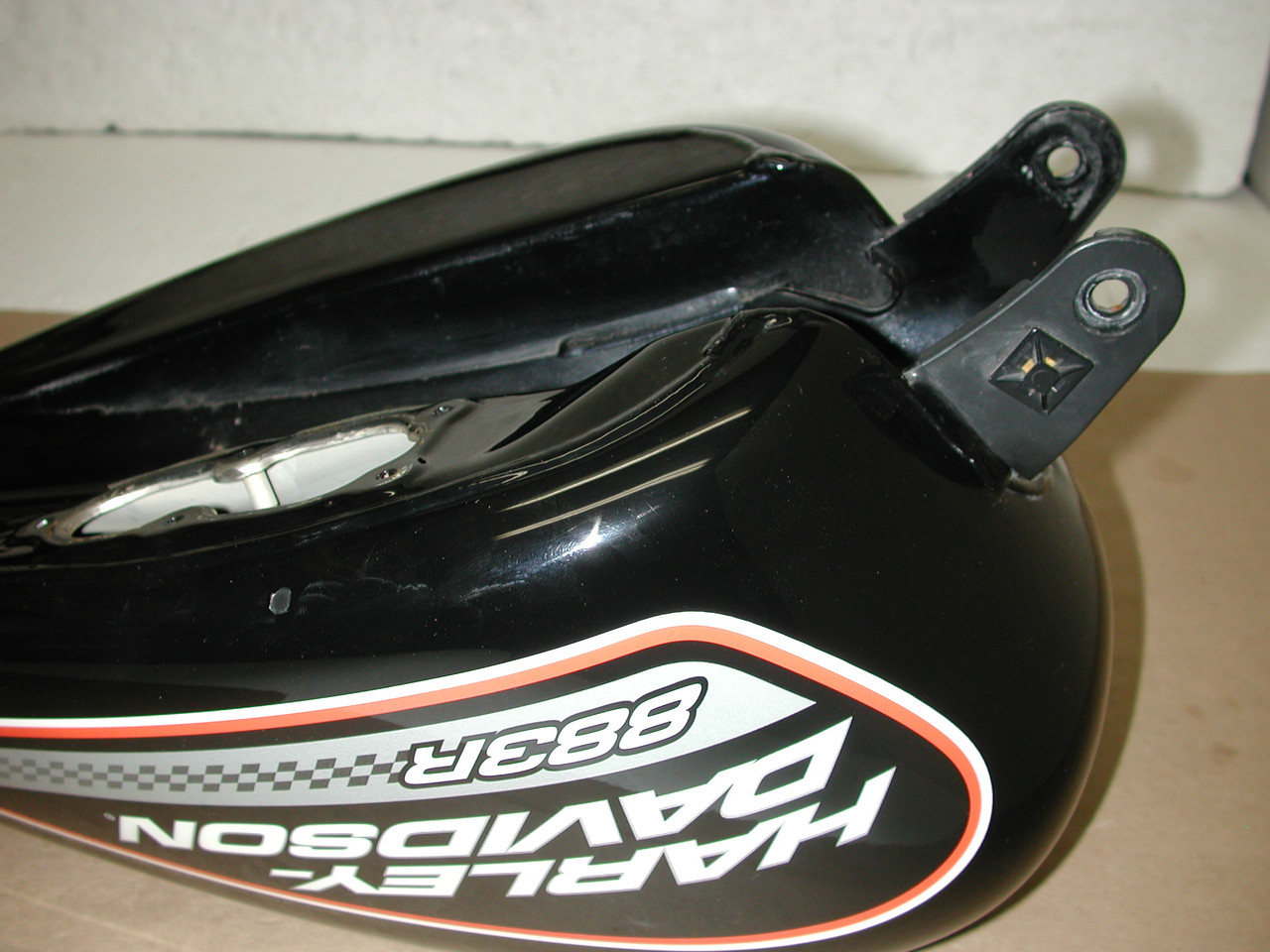 HARLEY DAVIDSON Sportster XL883R 2007+Up EFI OEM Fuel Gas Tank & Fender Set