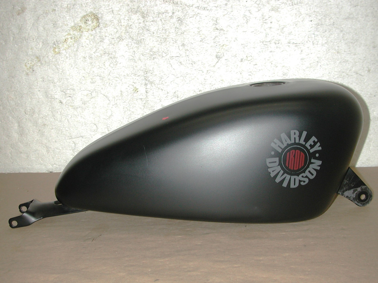 HARLEY DAVIDSON Sportster XL1200 & XL883 2007-2022, 3.3 Gal OEM 61000701 EFI Fuel Gas Tank