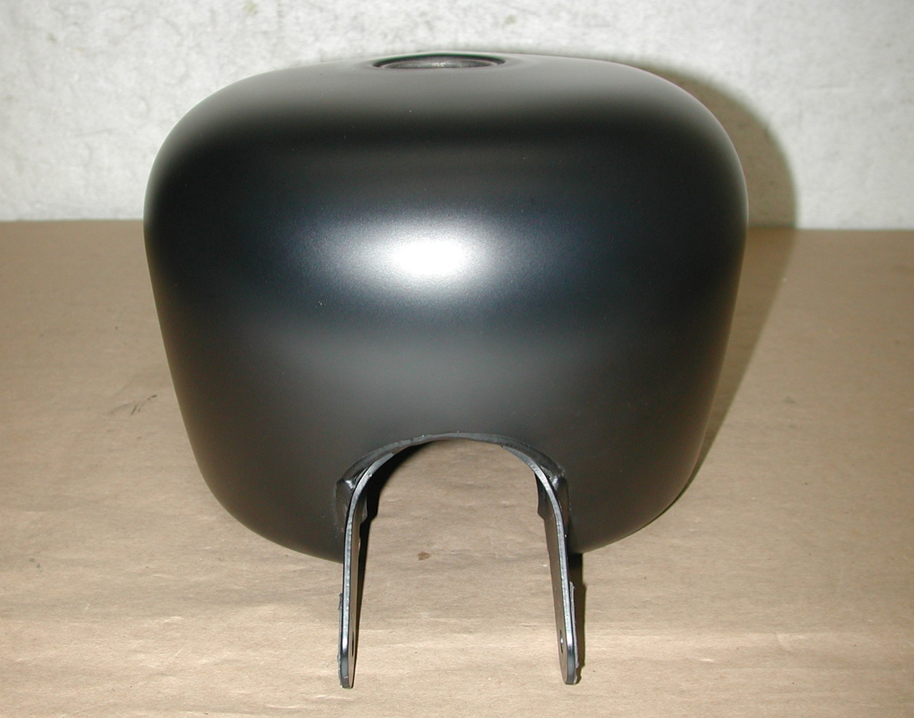 HARLEY DAVIDSON Sportster XL1200 & XL883 2007-2022, 3.3 Gal OEM 61000701 EFI Fuel Gas Tank