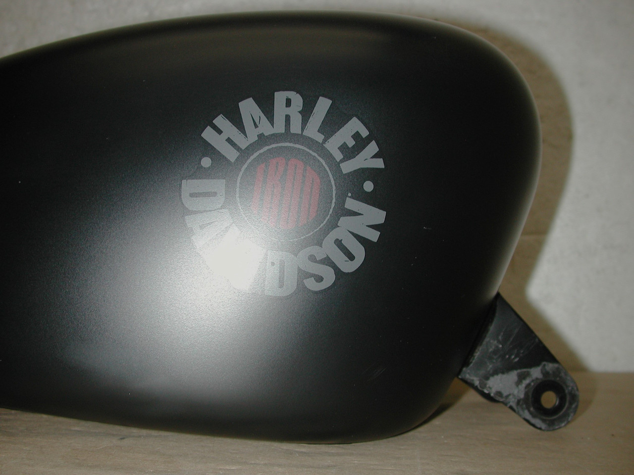 HARLEY DAVIDSON Sportster XL1200 & XL883 2007-2022, 3.3 Gal OEM 61000701 EFI Fuel Gas Tank
