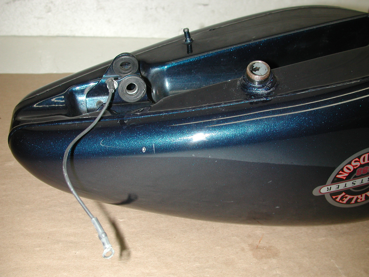 HARLEY DAVIDSON Sportster XL883 1998-2003 OEM Fuel Gas Tank & Fender Set