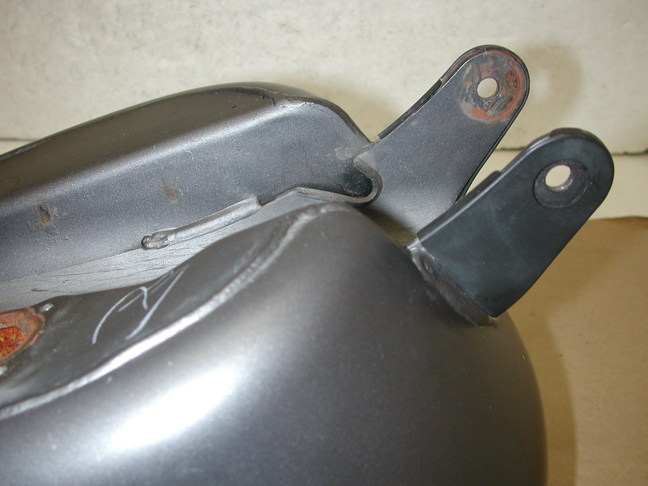 HARLEY DAVIDSON Sportster XL1200 XL883 OEM 61405-07 3.3 Gallon EFI Fuel Gas Tank