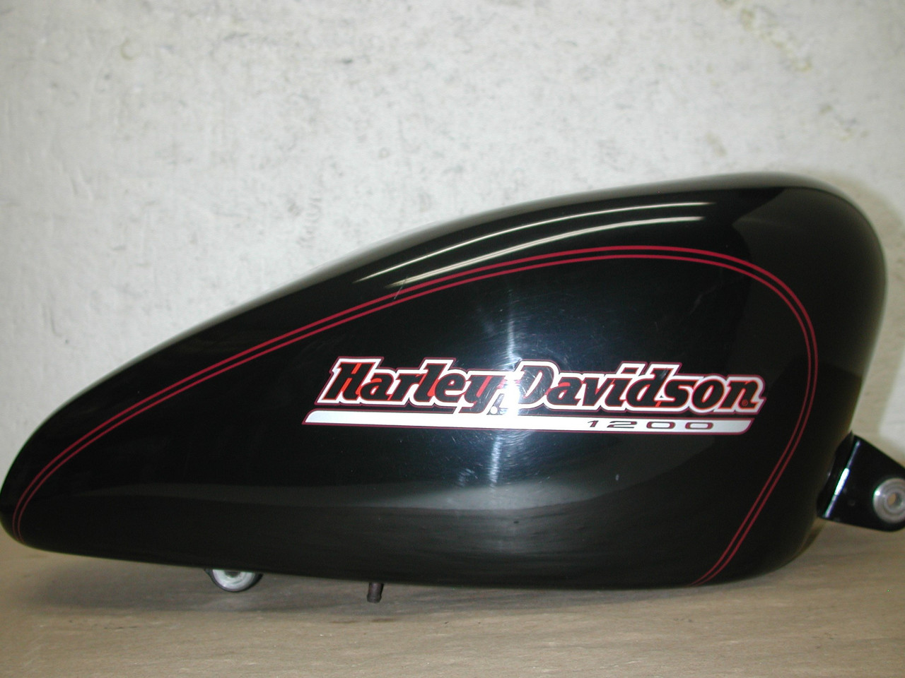 HARLEY DAVIDSON Sportster XL883 XL1200 1998-2003 OEM 61348-03 Fuel Gas Tank