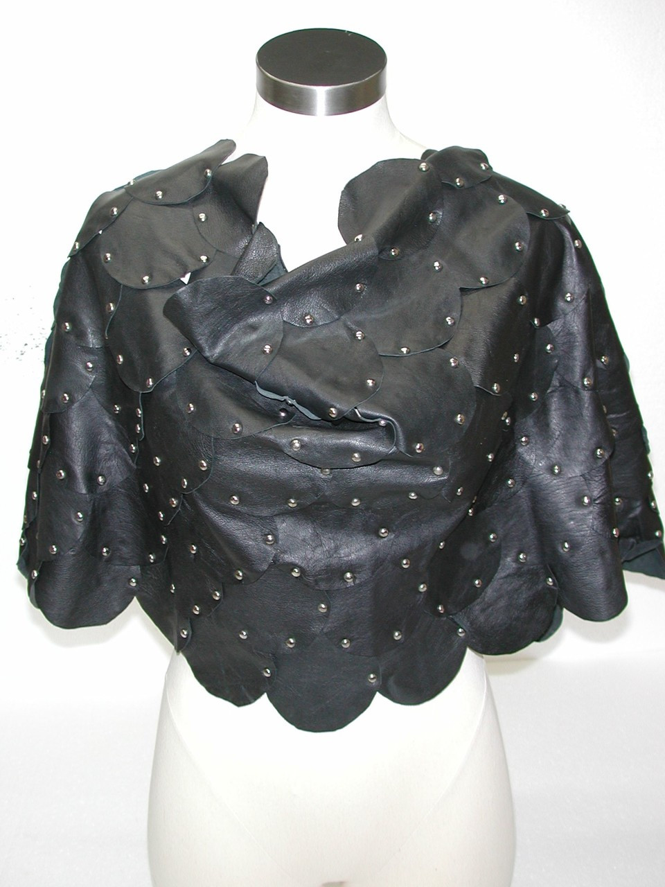 Vintage Women BLACK ITALIAN LEATHER HAND MADE Soft Napa Scarf Shawl Nail Heads