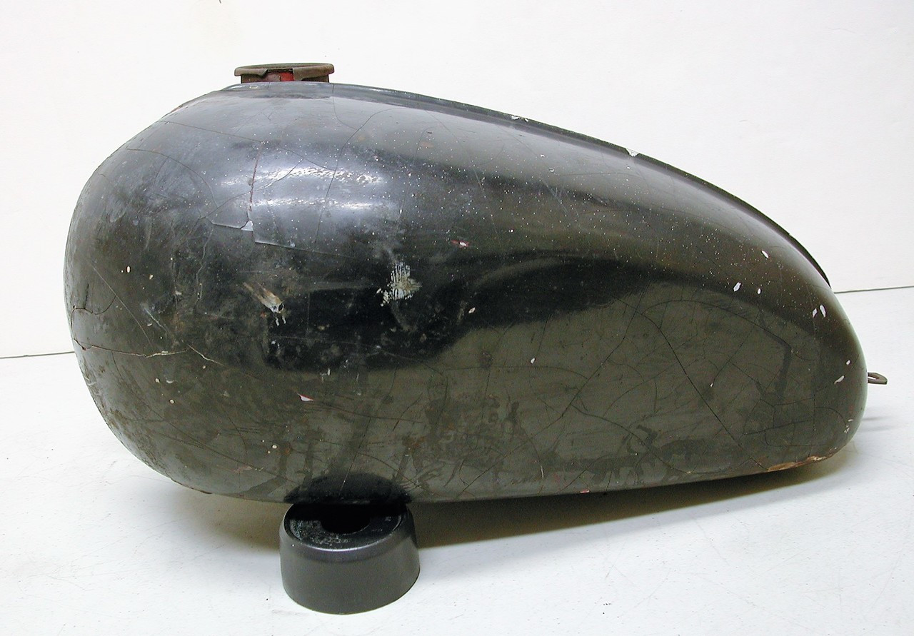 Vintage TRIUMPH 1967-1968 Daytona Tiger 500 T100 OEM 82-7393 Fuel Gas Tank