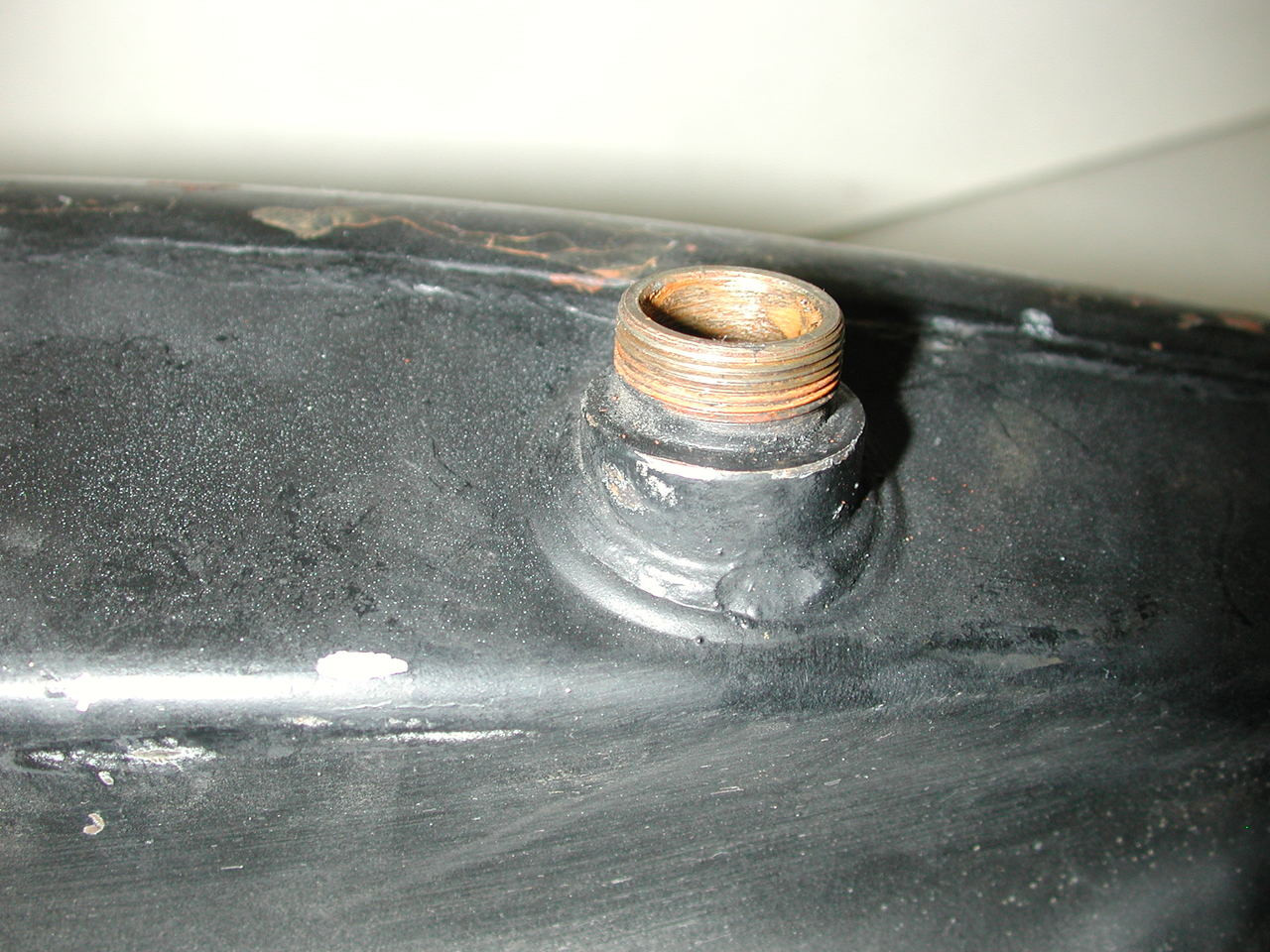 HARLEY DAVIDSON Sportster 3.3 Gallon Black Motorcycle Fuel Gas Tank