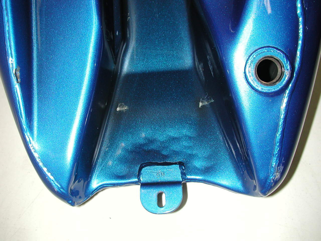 HARLEY DAVIDSON 2003-2007 FLHT Electra Glide  OEM 61388-07CHC Fuel Gas Tank