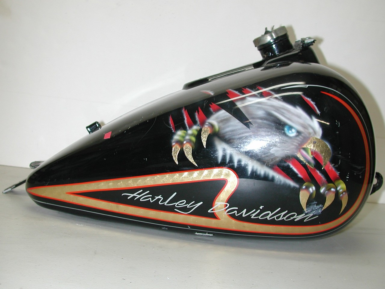 HARLEY DAVIDSON FL Screaming Eagle OEM Motorcycle Fuel Gas Tank