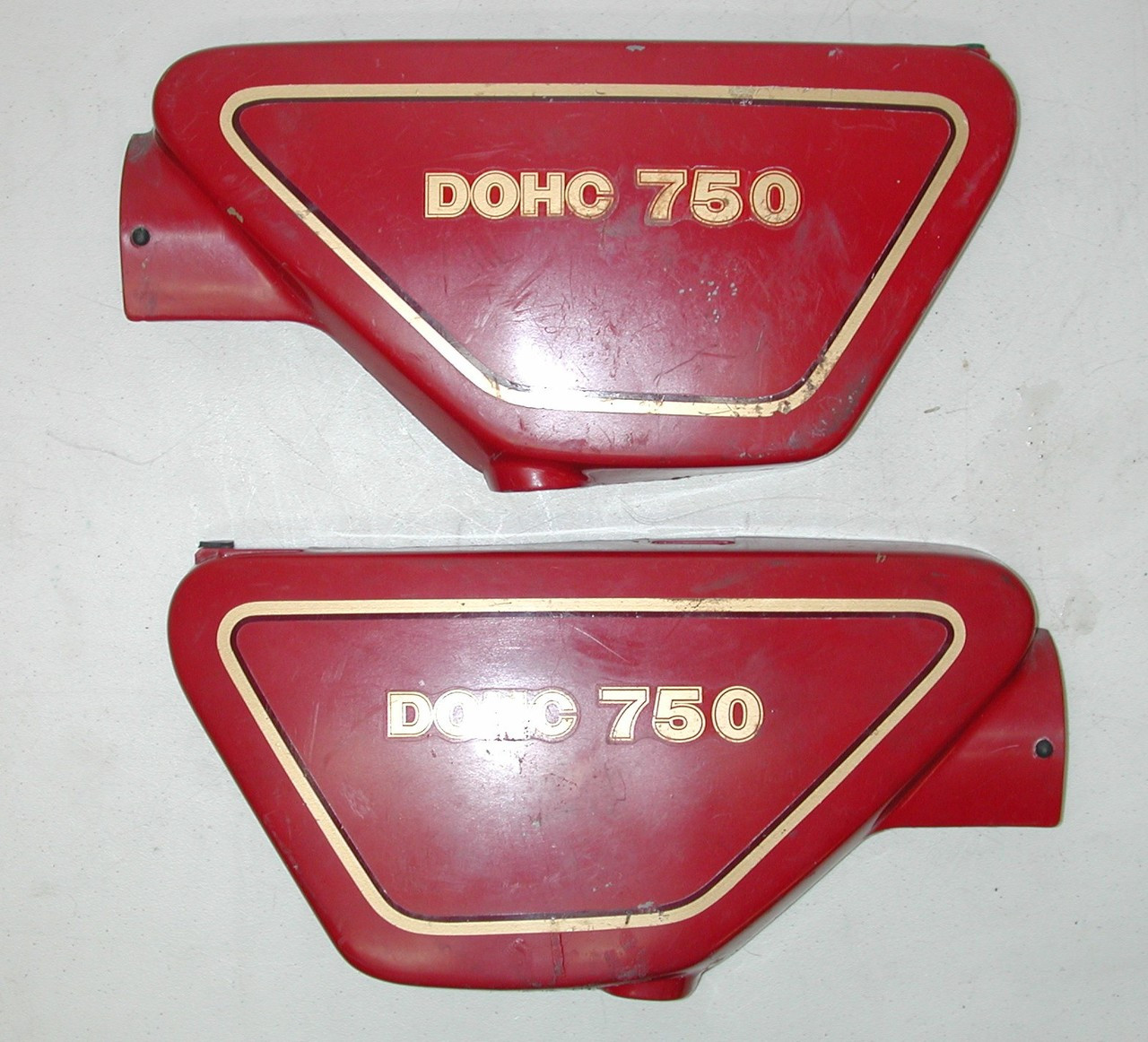 Vintage YAMAHA DOHC 750 Motorcycle Side Covers OEM