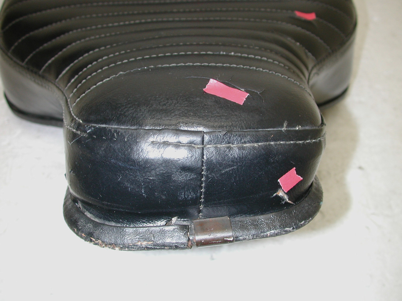 Vintage HARLEY DAVIDSON FL,FLH,FLH-80 OEM 52411-79A Dual Seat