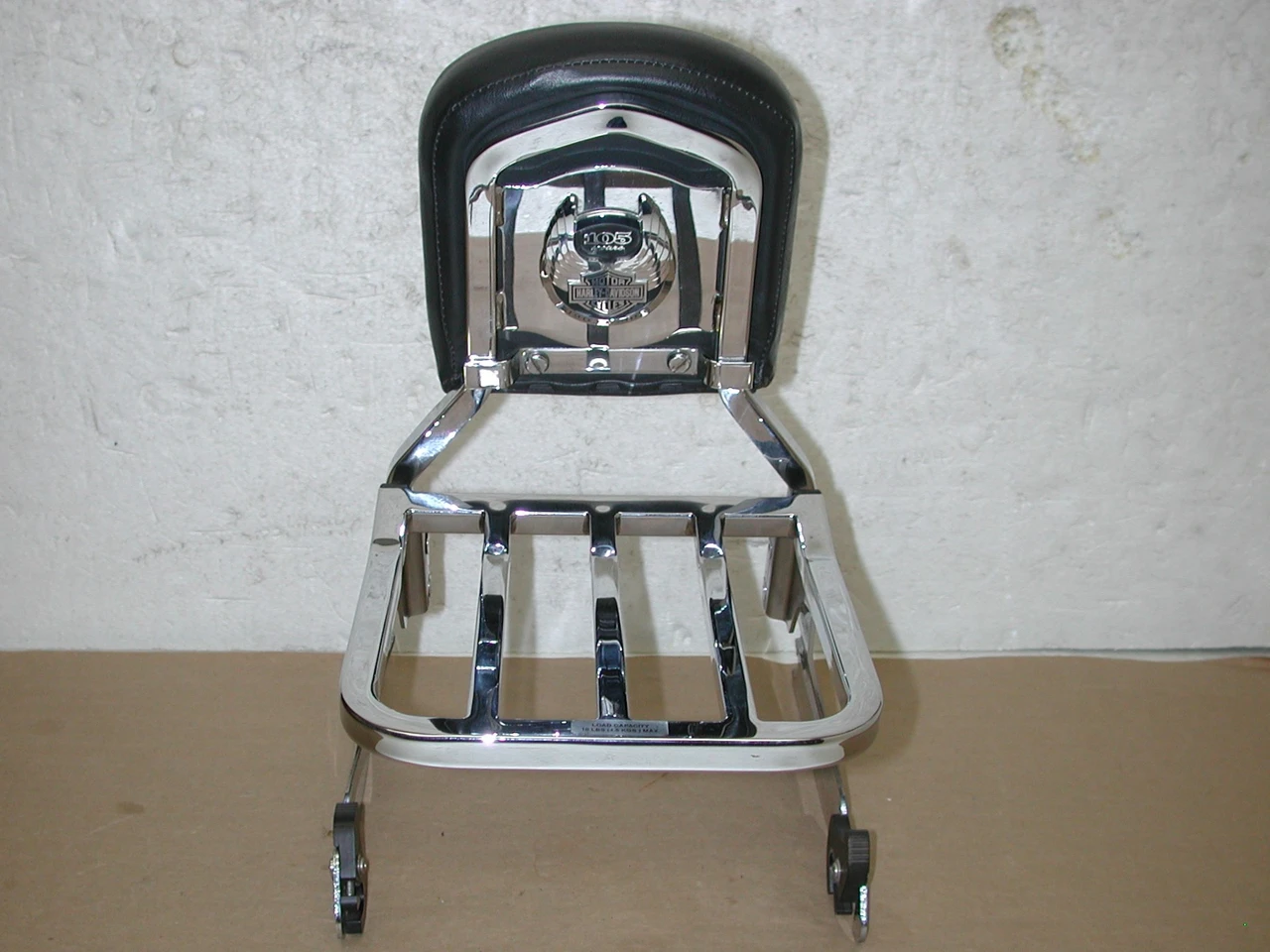 Harley Davidson DYNA OEM Detachable Backrest Luggage Rack Sissy Bar