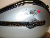 HARLEY DAVIDSON DYNA Super Glide FXDC FXDF 2010-2017 OEM 61586-04B Fuel Gas Tank