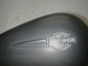HARLEY DAVIDSON DYNA 09-10 CVO Fat Bob FXDFSE2 OEM 61723-10 Fuel gas Tank