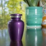 Dark Amethyst Keepsake Urn