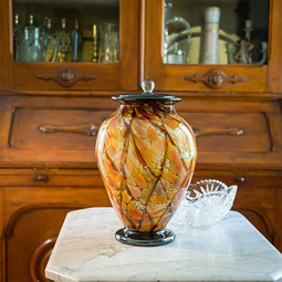 Brillante Hand Blown Glass Urn