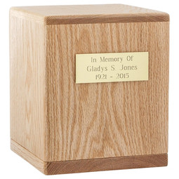 Freedom Oak Urn with optional Brass Plate