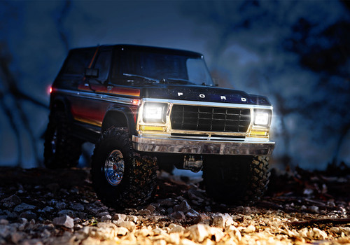 Traxxas Pro Scale LED light set, TRX-4 Ford Bronco (1979) or Ford F-150 (1979), complete with power module (contains headlights, tail lights, side marker lights, & distribution block) (fits #8010 or 9230 series bodies)