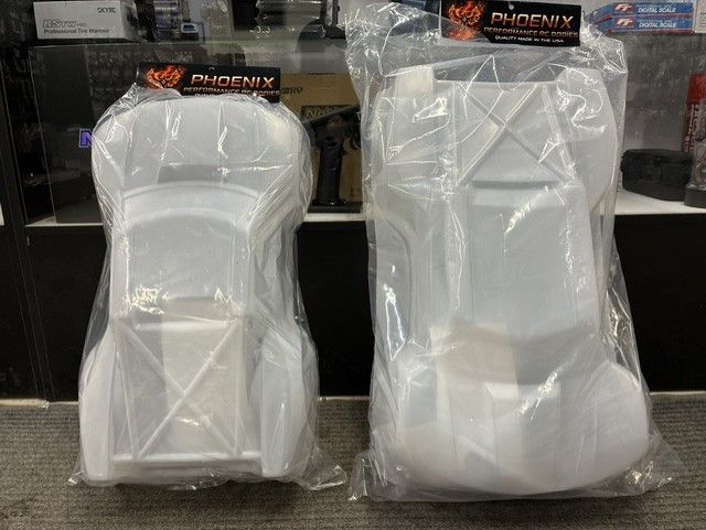 Phoenix Performance Bodys Juggernaut 1/8 SCT Body