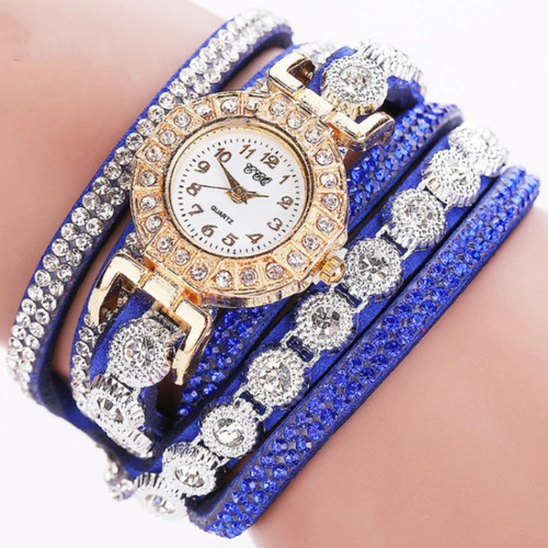 Small Dial Diamond-plated Winding Bracelet Quartz Watch