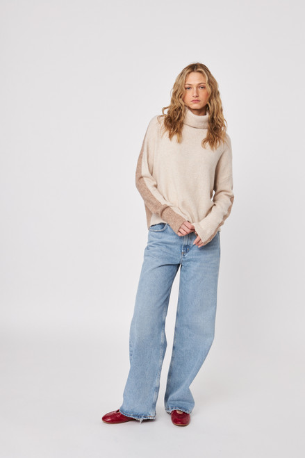 Tino Sweater_ Mink Block