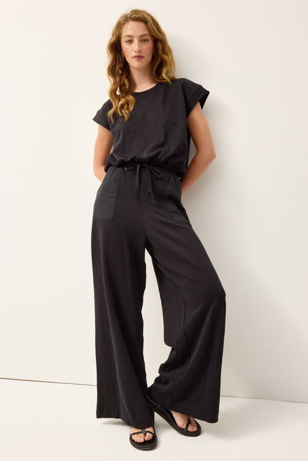 Arlo Pullover_ Black