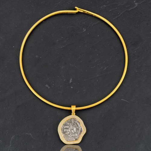 Gold Molat Collar Necklace