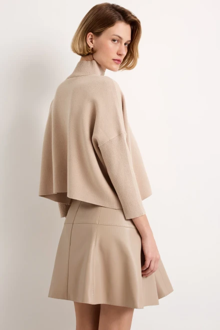 Claudie Popover_ Camel