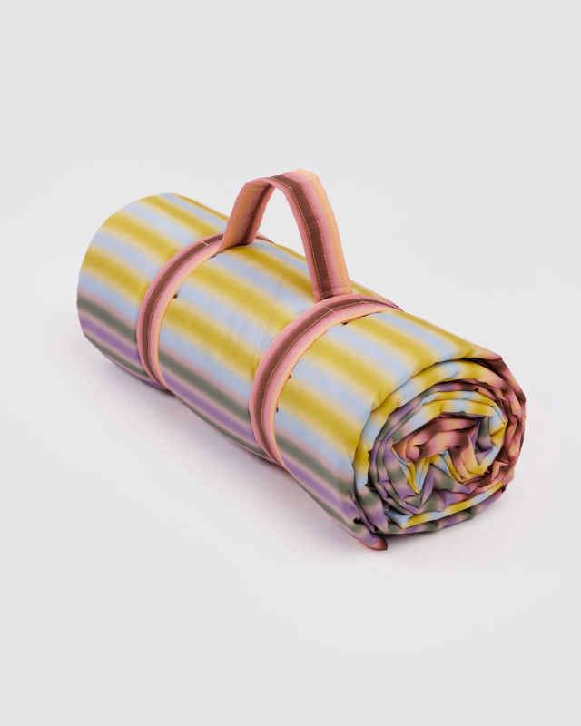 Puffy Picnic Blanket_ Stripe