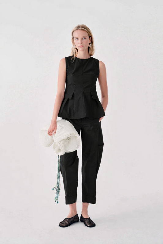 Cropped Barrel Trouser & Structured Top Set_ Black