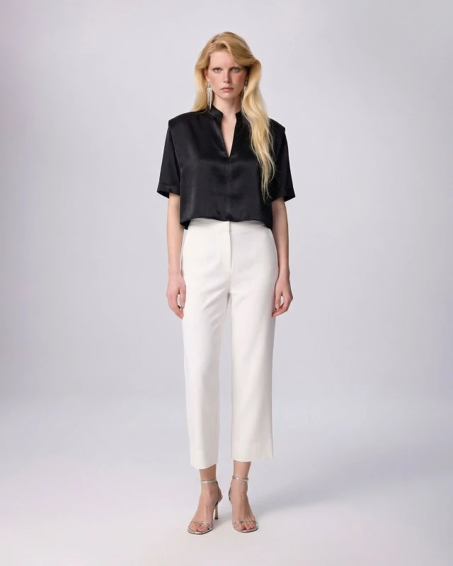 Phaenna Shoulder Pleat Tee_ Black